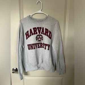 Harvard creat logo crewneck sweatshirt size M